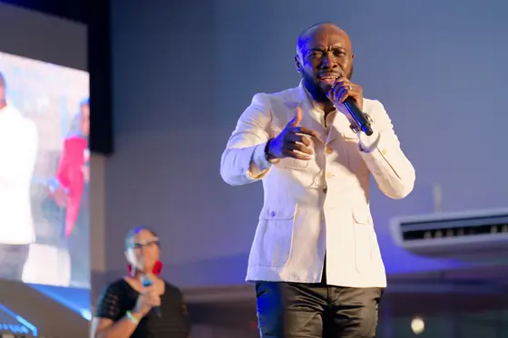 Kevin Downswell Worship Experience photo 1