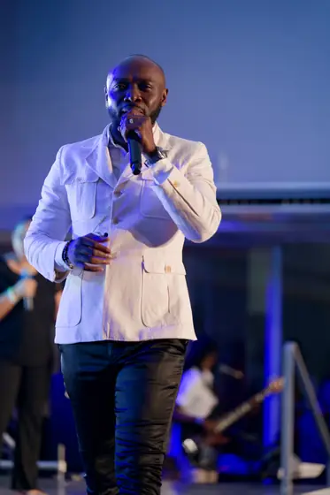 Kevin Downswell Worship Experience photo 2