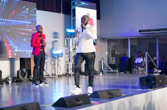 Kevin Downswell Worship Experience photo 6