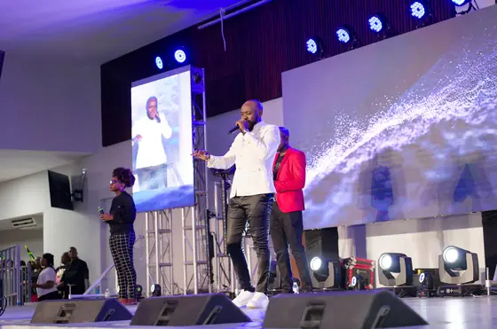 Kevin Downswell Worship Experience photo 30
