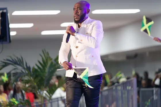 Kevin Downswell Worship Experience photo 75