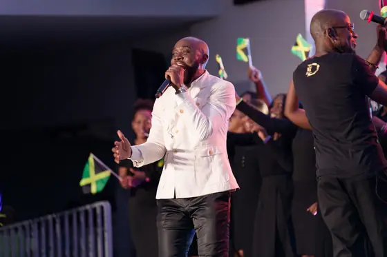 Kevin Downswell Worship Experience photo 86