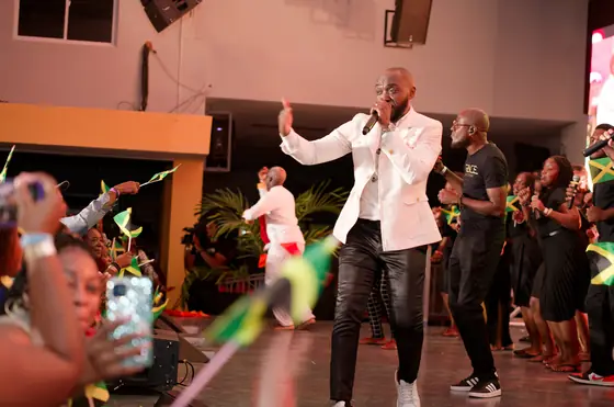 Kevin Downswell Worship Experience photo 92